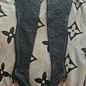 Iconic TOM FORD Authentic Nappa thigh high boots